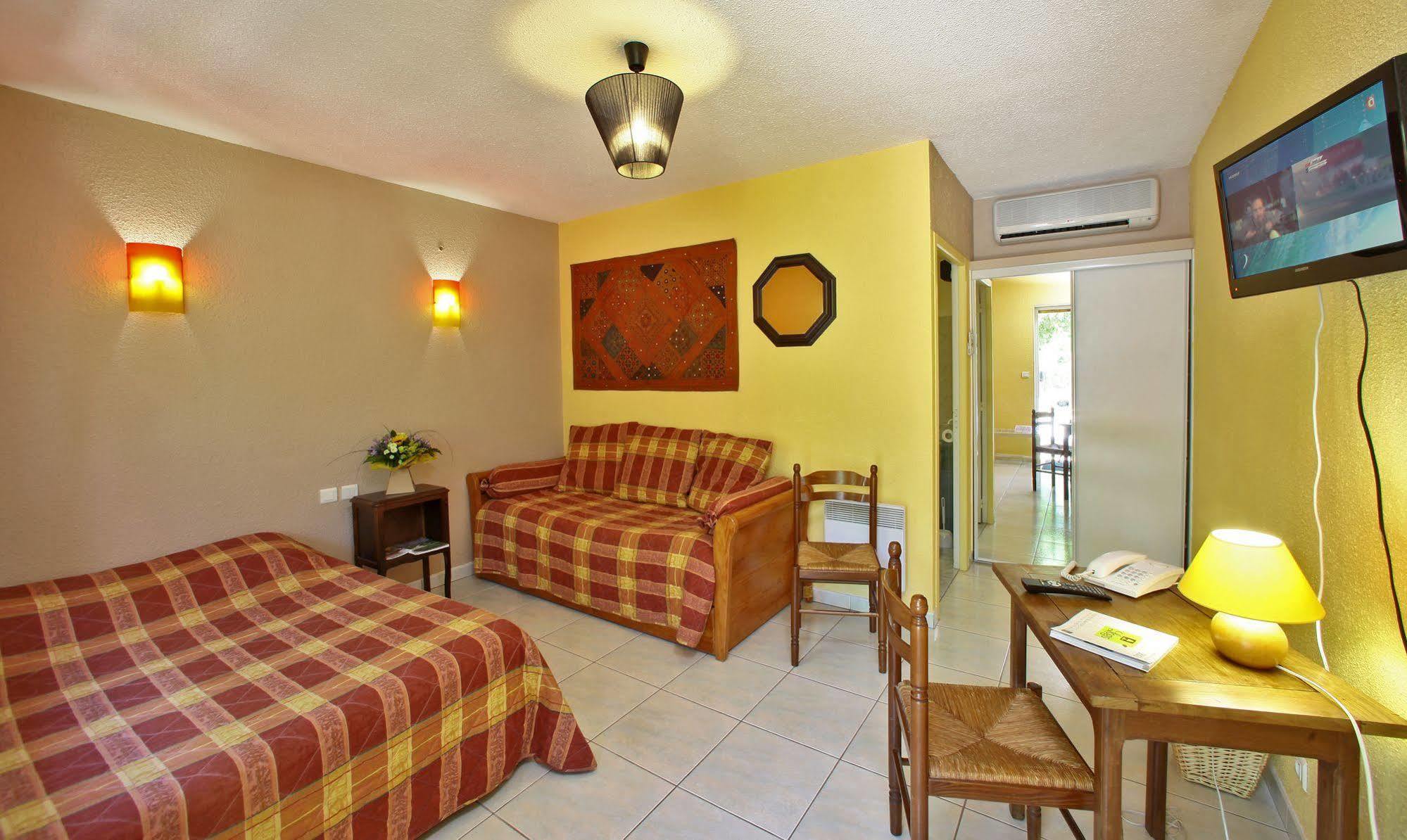 Le Sorbier Hotel Razac-sur-l'Isle Ngoại thất bức ảnh
